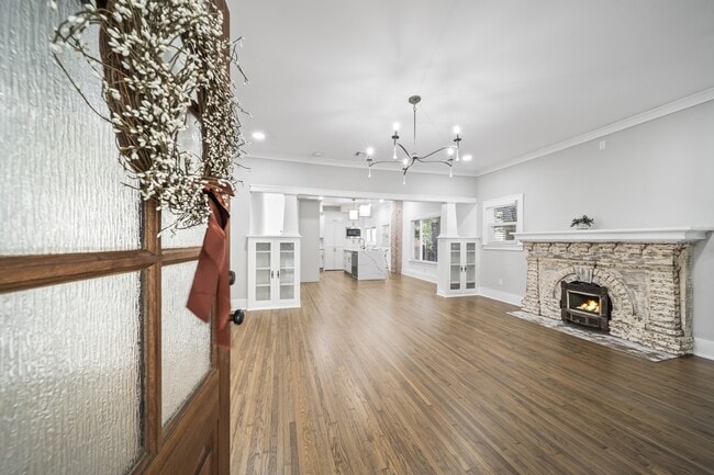 Photo - 546 N Santa Fe Ave