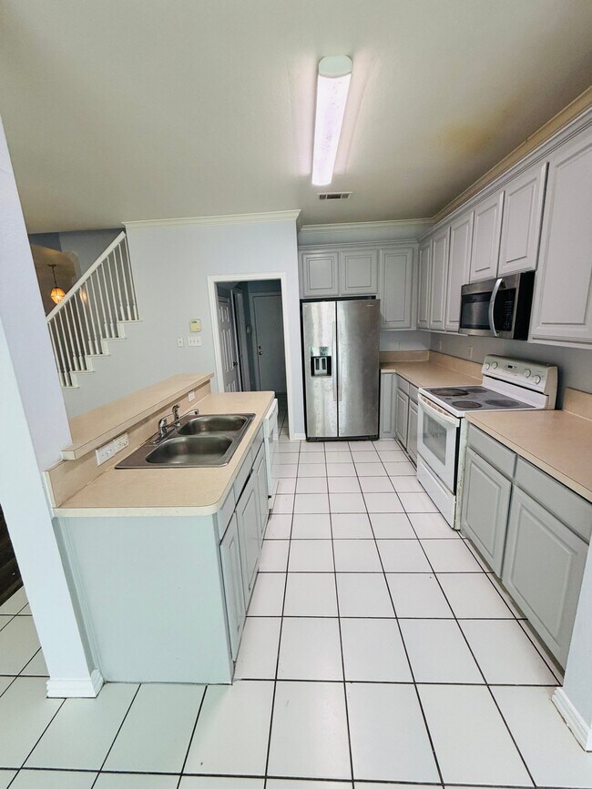 Photo - 5728 Blackmon Ct