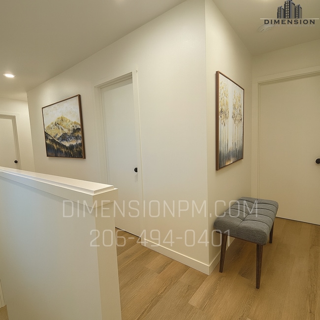 Photo - Spacious 4-bedroom, 2.5-bathroom townhouse-style home available in Tacoma!