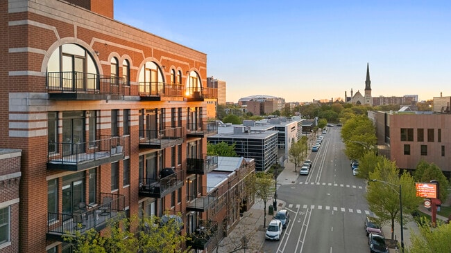 Photo - 1355 W Washington Blvd Unit 4D