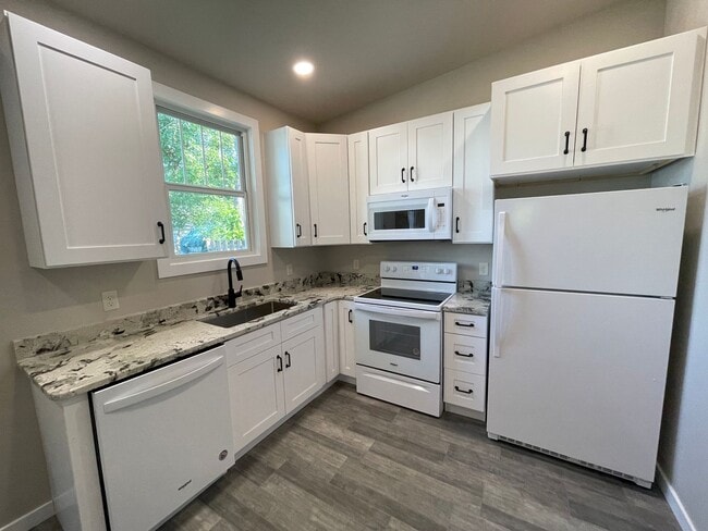 Photo - Newly Remodeled 2 Bed 1.5 Bath Home will Large Oversized 2-Stall Garage!