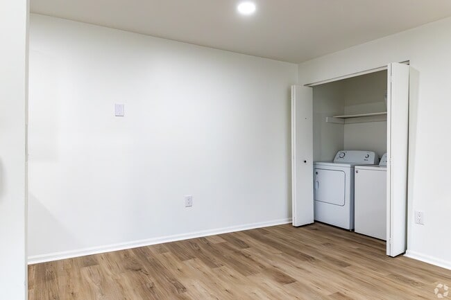 In-Unit Washer & Dryer