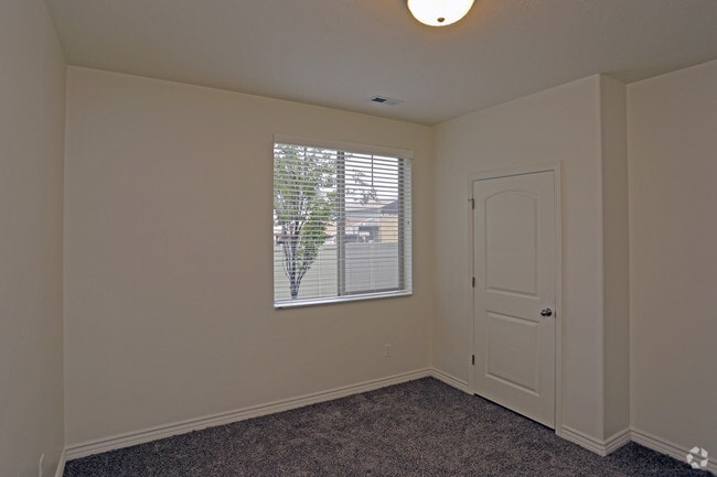 Photo - Eastgate at Greyhawk