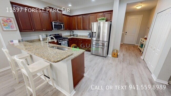 Photo - 11897 Forest Park Cir