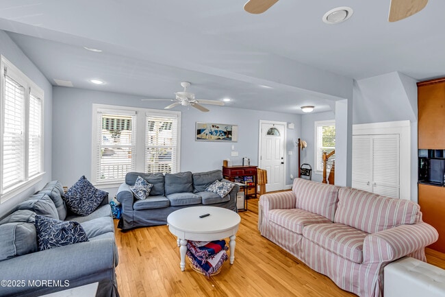 306 Ocean Park Ave