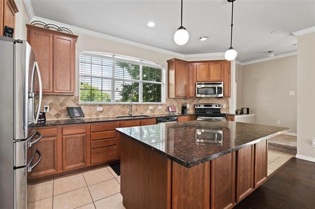 Photo - 2700 Club Ridge Dr