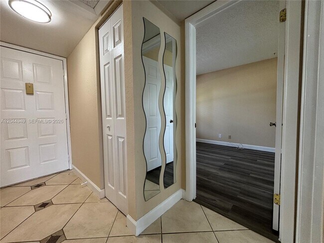 Photo - 21909 Lake Forest Cir Unit 205