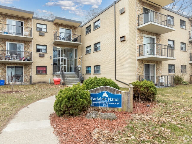 Building Photo - Parkdale Manor