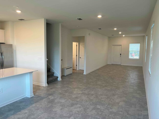 Photo - 3141 Laurent Lp