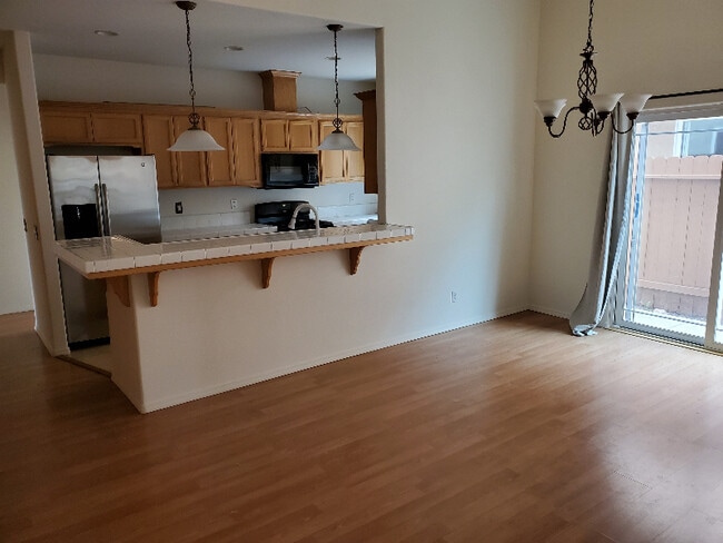 Photo - 155 Waterfall Rd