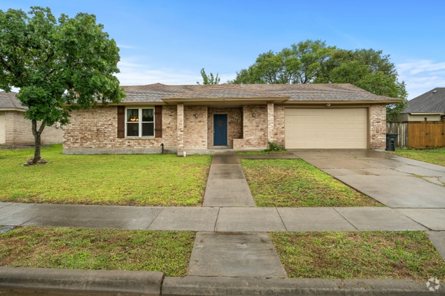 Building Photo - 13737 River Canyon Dr Rental