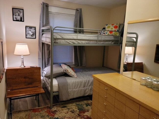 Photo - 94 Theron St Unit SI ID1575114P