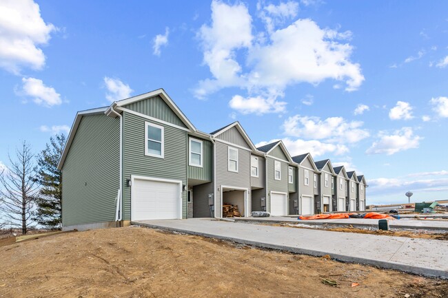 Photo - 311 Hickory Dr