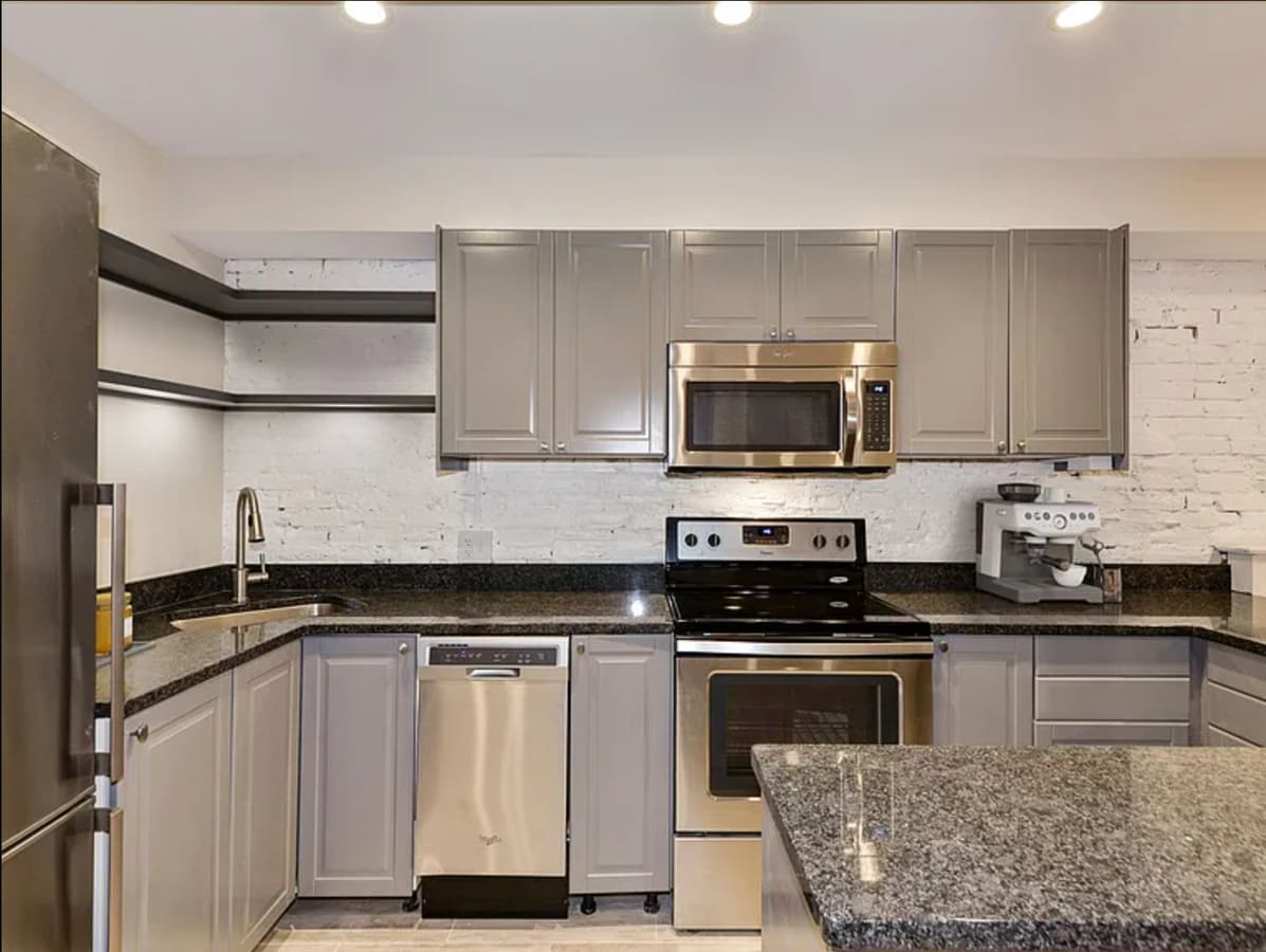 Photo - 724 5th St NE Unit G