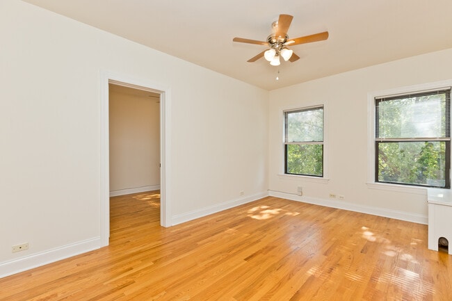 Photo - Ravenswood Vista Apartments