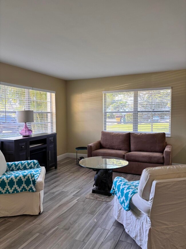 Photo - 197 Sussex K Unit 197