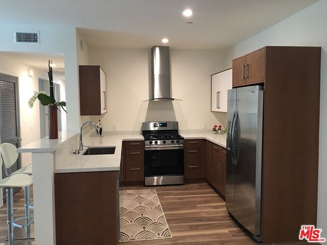4600 Coldwater Canyon Ave Unidad 201