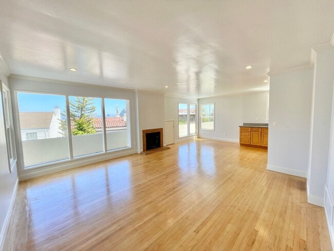 Clarendon Heights 1BR/1BA Apartment, Garag... - Clarendon Heights 1BR/1BA Apartment, Garag...