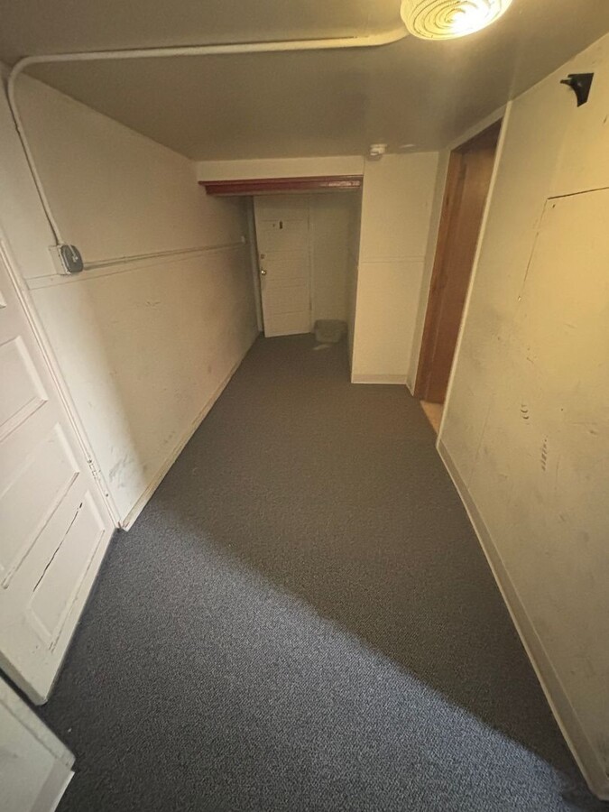 Photo - 461 W 12th Ave Unit A