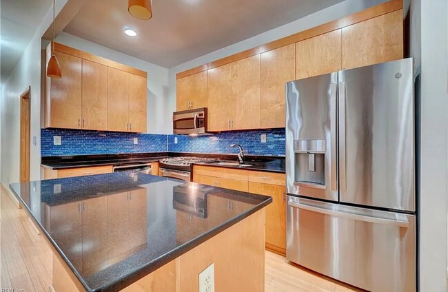 Photo - 520 W Olney Rd Unit 3