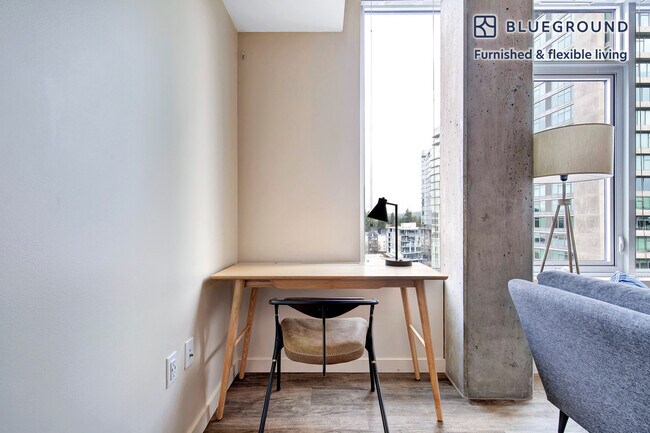 Photo - 11011 NE 9th St Unidad FL11-ID234