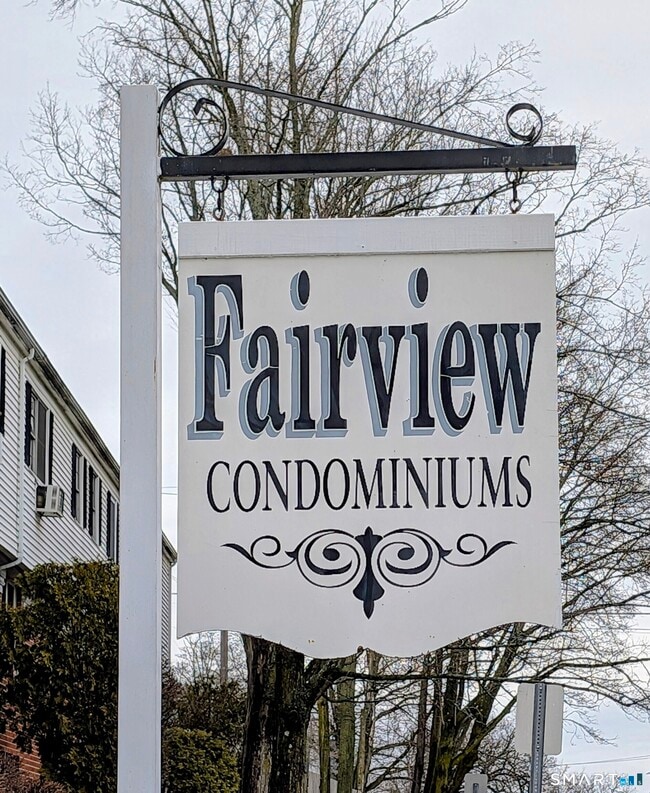 Building Photo - 95 Fairview Dr Unit P1