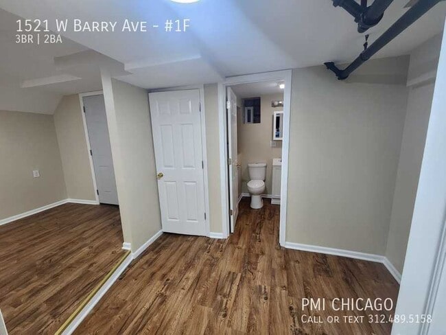 Photo - 1521 W Barry Ave Unit #1F