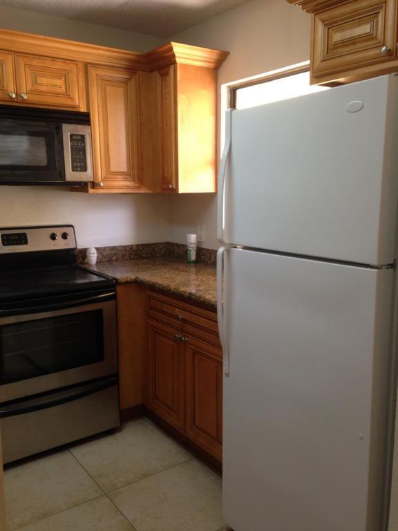 1447 Lake Crystal Dr Condo Unit - Image 