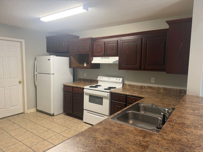 Photo - 2500 Barnesdale Wy Unidad #5