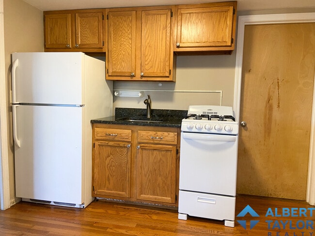 Photo - 8 Sunset St Unit 4