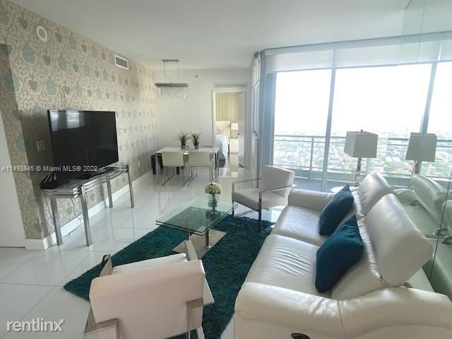 Photo - 2 br, 2 bath Condo - 92 SW 3rd St Apt 4806 Unit Apt 4806