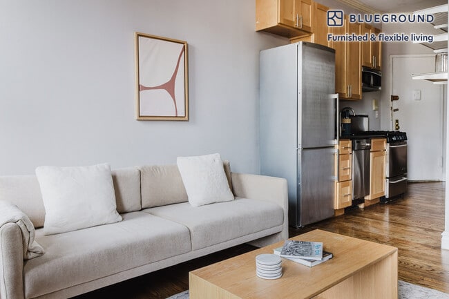 Photo - 51 Leroy St Unit FL4-ID1562