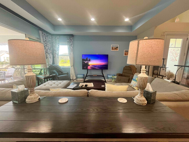 Building Photo - 614 Coral Reef Way Rental