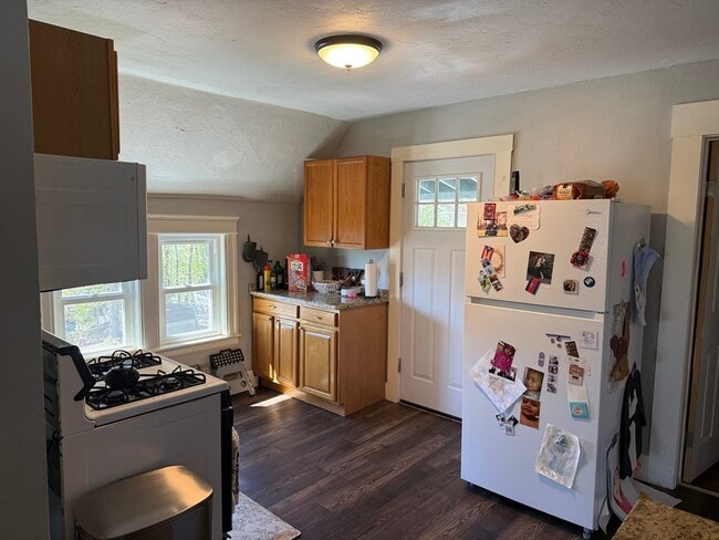 Photo - 5 Arbor Vitae St Unit 2