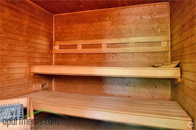 Sauna - Edgewater Apartments