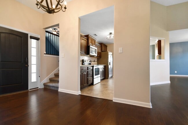 Photo - Pet Friendly Three Bedroom with Bonus!