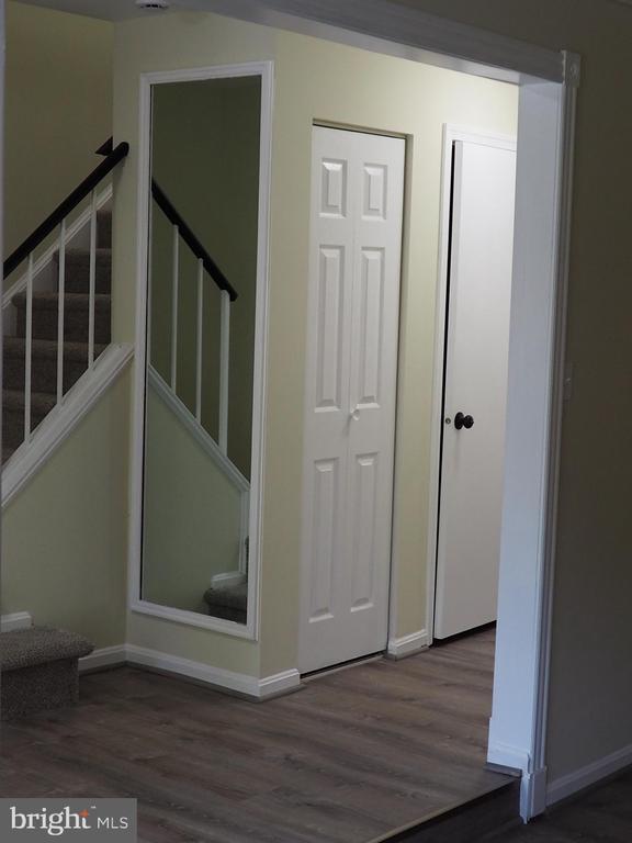 Photo - 5711 Crownleigh Ct