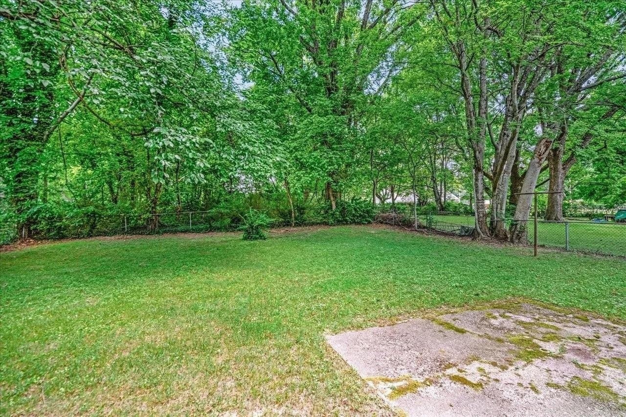 Photo - 3400 Hallbrook St