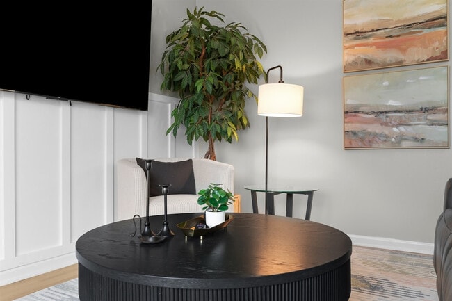 Photo - 55 Hollywood Ct Unit SI ID1032368P