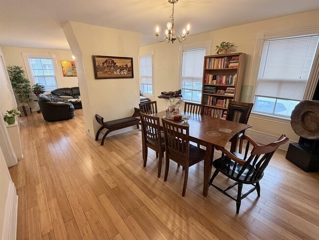 Photo - 4 Saint Mary Rd