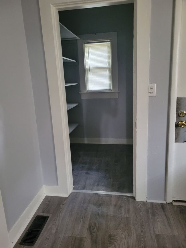 Photo - NEW LISTING!! 3 Bedroom 1 Bath