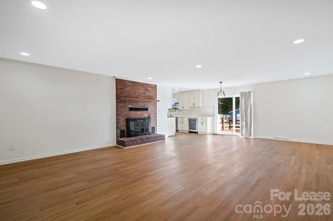 Photo - 16808 Knoxwood Dr