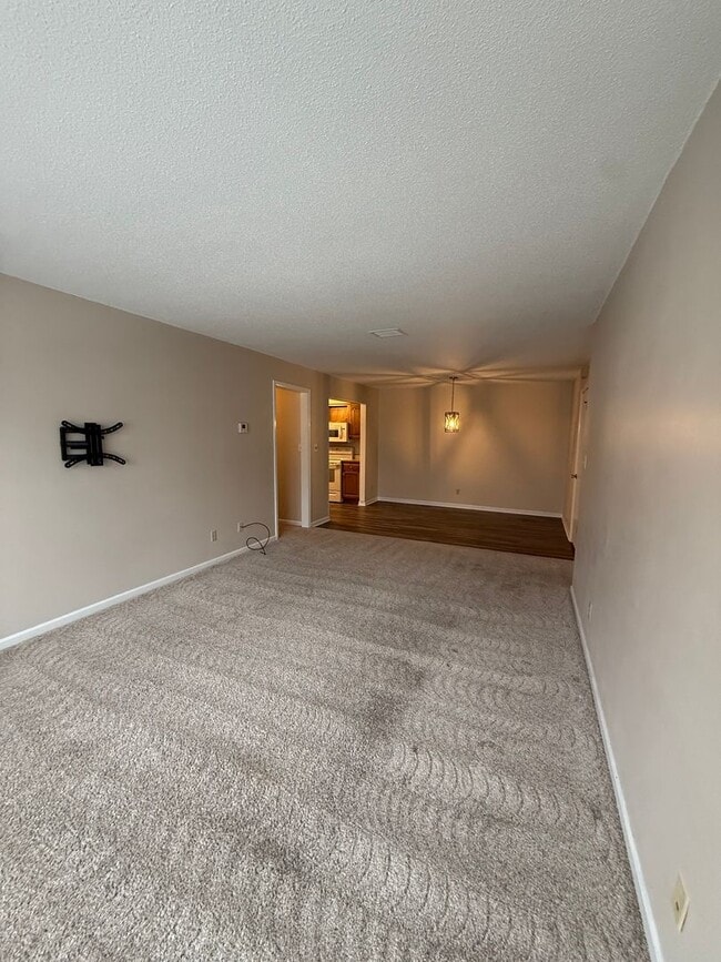 1486 20th Ave N Unit D-5