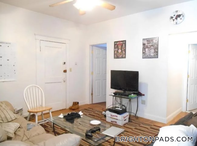 Photo - 23 Cummings Rd Unit 3