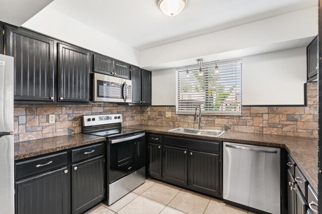 Photo - 1836 N Crystal Lake Dr