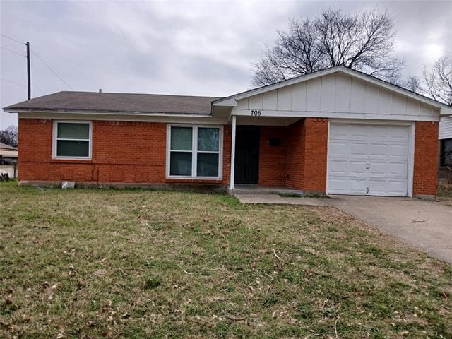 Photo - 706 Goldwood Dr