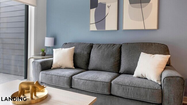 Photo - 2900 4th Ave NW Unidad 323