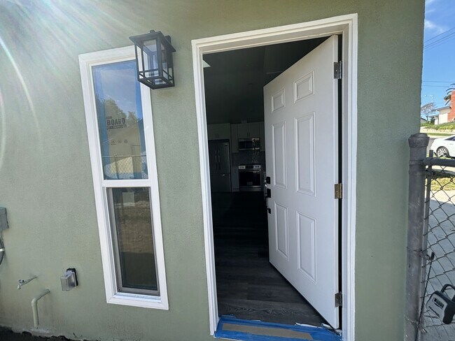 Photo - 10837 Fellows Ave