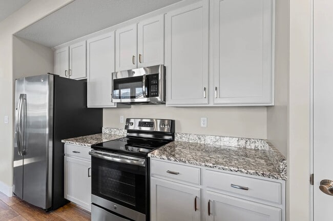 Photo - Upgraded 4-Bed Townhome with Finished Base...