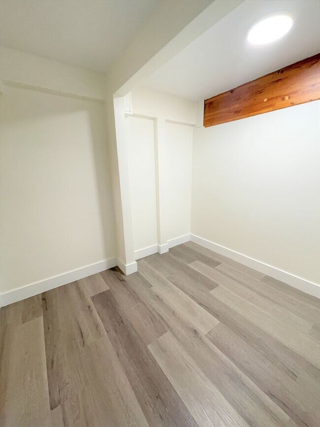 Photo - 3036 Monsarrat Ave Unit 2 Bed